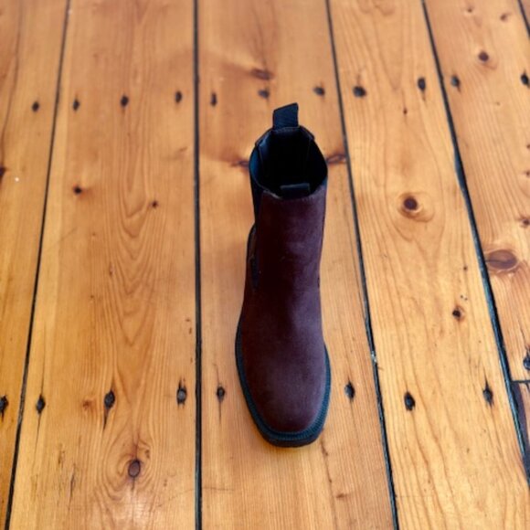 Women's Chelsea Brown Sincerely Jules Boots in Nubuck, Size 7 - Picture 5 of 11